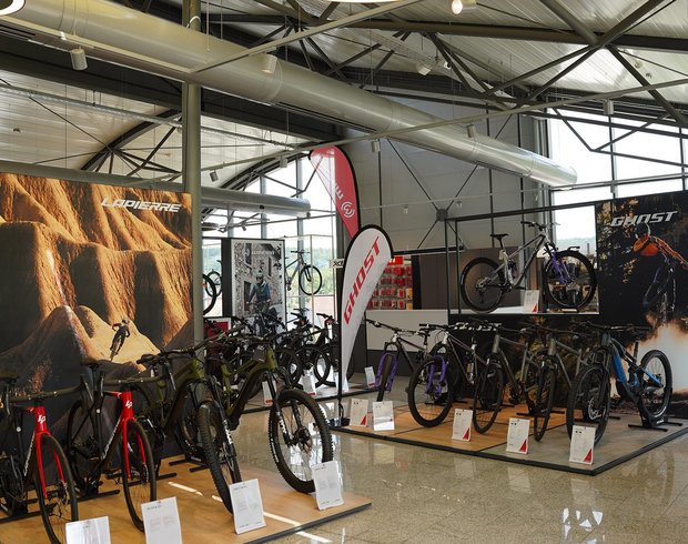 Der BikeNOW-Showroom in Pilsach bei Neumarkt